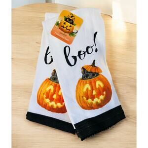 NWT Halloween Black Cat Pumpkin Boo Kitty Dish Kitchen 2 Piece Towel Set